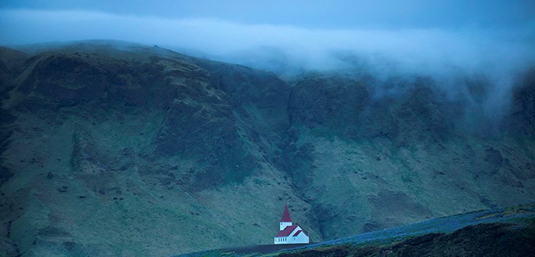 Spring Around Iceland Photo Tour